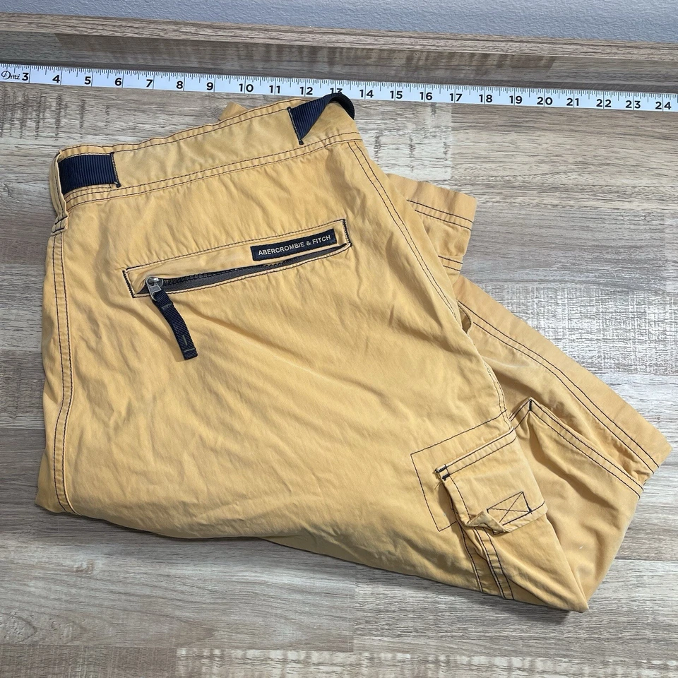 Abercrombie and Fitch Y2K Utility Baggy Belted Vintage Cargo Shorts Men M Yellow - Image 1 of 4