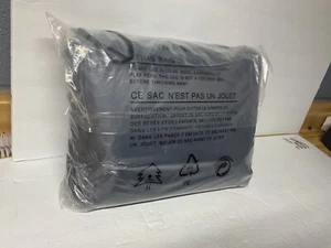 Outdoor Waterproof and Weatherproof Hot Tub Cover 85 X 85 Inch Fit 84 X 84 or 83 - Picture 1 of 2