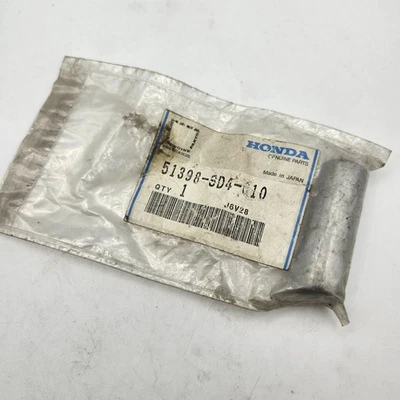 Honda Genuine Parts OEM 51398SD4010 Front Radius Rod Collar 1986-88 Acura Legend - Image 1 of 3