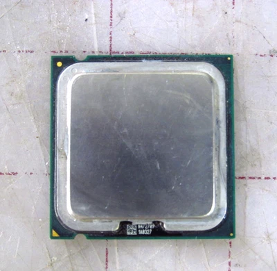 Intel Pentium Dual Core E2140 1.6Ghz 2C/2T LGA 775 - Image 1 of 2
