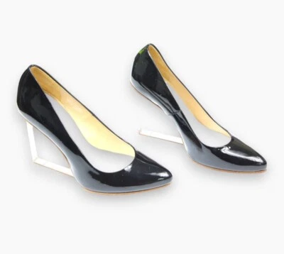 ACHIVE PRE – LOVED MAISON MARTIN MARGIELA X H&M SHOES SIZE UK 7 - image 1 of 4