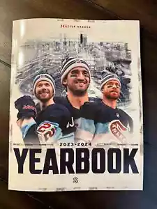 Annuario NHL Seattle Kraken 2023 - 2024 - Copertina hockey classica invernale - Foto 1 di 2