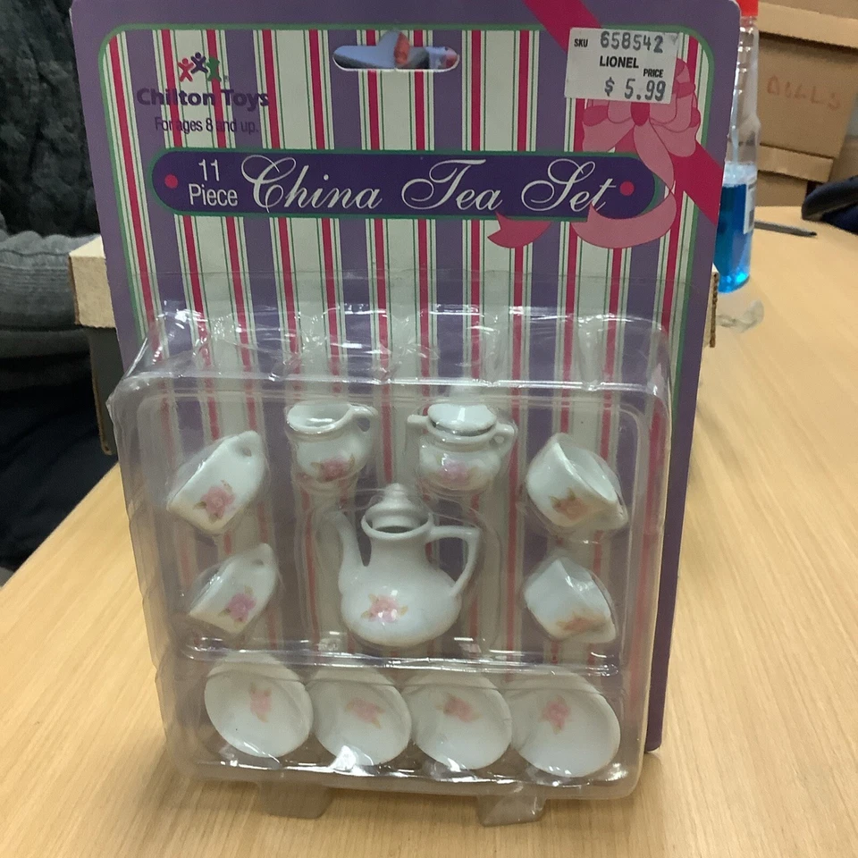 Vintage Porcelain Decoration Dollhouse Miniature 13 Pcs Mini China Tea Set