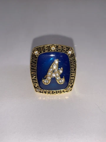 1999 Atlanta Braves Replica World Championship Player Ring Size 11 Cover