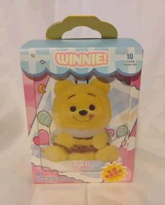 Miniso Disney Winnie the Pooh Vinilo Peluche Colgante Caja Ciega Sin Abrir Caja Ciega Foto 1 de 4