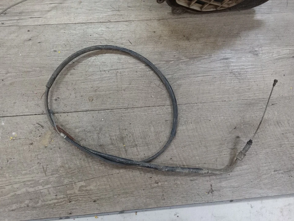 Cable de embrague Suzuki RM 250 1983 rm250 OEM original Foto 1 de 1