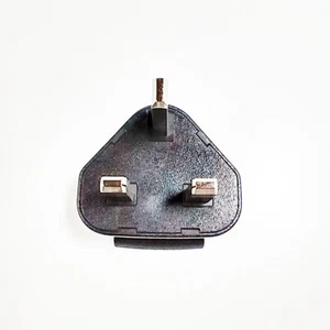 OEM Blackberry UK Adapter Zacken (Schwarz) - ASY-03746-001 - Bild 1 von 3