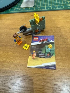 LEGO 30620 LEGO MOVIE STAR-STUCK EMMET COMPLETE WITH INSTRUCTIONS - Picture 1 of 1