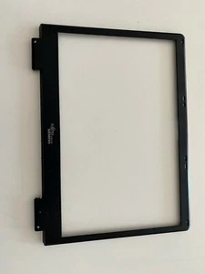 Fujitsu Siemens Amilo L1310G LCD Bezel EB4 - Afbeelding 1 van 1