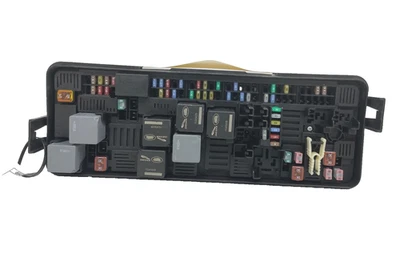 2020-2022 RANGE ROVER SPORT REAR INTERIOR CABIN FUSE RELAY JUNCTION BLOCK - Image 1 of 4