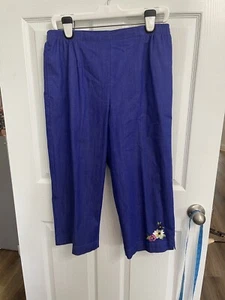 Koret Cropped Pants Embroidered Floral Blue Women’s Size 12 - Picture 1 of 4