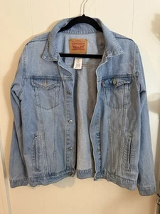 Levi's Girl’s Classic Blue Jean Jacket, Size XL - Picture 1 of 6