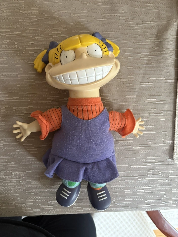 Muñeca de peluche y vinilo Rugrats Angelica 10" 1997 Viacom Applause Nickelodeon/usada en excelente estado Foto 1 de 2