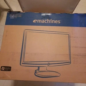 eMachines E23H OH 23" LCD Flat panel computer monitor screen - Picture 1 of 7