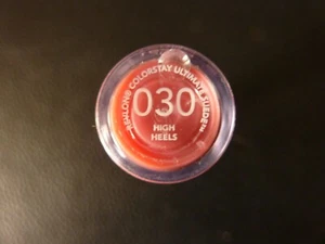 Lápiz labial de gamuza Revlon ColorStay Ultimate - TACONES ALTOS #030 - Tubo sellado/nuevo - Imagen 1 de 1