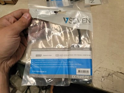 V7 DisplayPort Adapter (m) to VGA, HDMI or DVI (f)  fast shipping  - Image 1 of 4