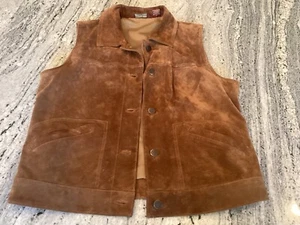 WOMENS EDDIE BAUER BROWN SUEDE LEATHER VEST! METAL BUTTONS/ADJ BUCKLES/POCKETS-M - Picture 1 of 7