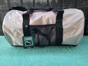 PUMA SPORTS UNISEX JOLT DUFFEL GYM BAG EXTERIOR ZIP WITH POCKET ADJUSTABLE STRAP - Picture 1 of 7