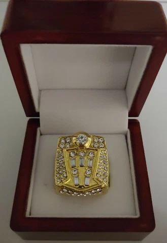 Michael Jordan - 1998 Chicago Bulls Championship Ring With Wooden Display Box Cover