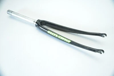 NOVARA CARBON RACE BICYCLE 700c WHEEL 1 1/8" THREADLESS FORK 222 MM STEERER - Image 1 of 4