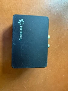 HiFiBerry DAC+ RCA con Raspberry Pi 3B+ e custodia - scheda SD precaricata - Foto 1 di 7