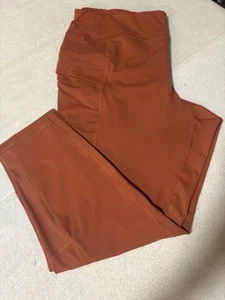 Live Well Women’s 22/24W Capri Spandex Leggings W/pockets & Mesh Terracotta - Picture 1 of 6
