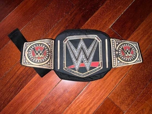 WWE World Heavyweight Championship Belt Bauchtasche Tasche schwarz Loot Slam Crate - Bild 1 von 3