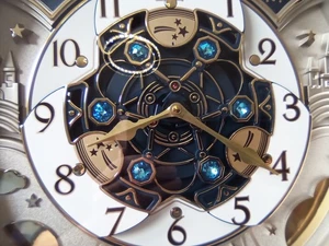 seiko melodies in motion rotating pendulum wall clock - Picture 1 of 7