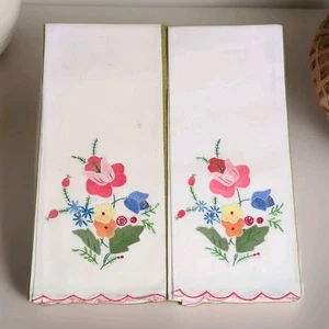 Vintage NOS 1960s Colorful Floral Applique Hand Towels Kitchen Guest Bath Decor - Picture 1 of 7