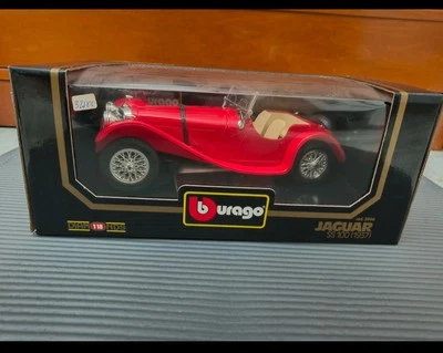 Modellino Jaguar SS 100 Bburago Scala 1:18 Made In Italy (Vintage) - Immagine 1 di 4