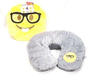 Nueva Mochila de Peluche 3 en 1 Smiley Nerd Emoji / Almohada de Viaje / Soporte para Tabletas - Imagen 1 de 4