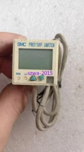 1pcs Used SMC ZSE4-T1-25 - Picture 1 of 2