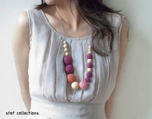Collar de cuentas de madera bolas de fieltro púrpura, collar de moda para mujer niña - Imagen 1 de 3
