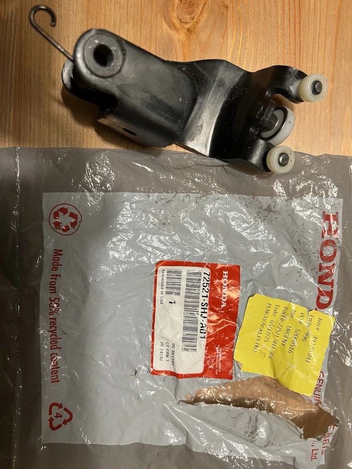 Par de rodillos centrales eléctricos para puerta corredera izquierda y derecha Honda Odyssey 2005-2010 Foto 1 de 4