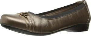 Clarks Kinzie leichter flacher zinnfarbener Damen-Lederschuh neu im Karton Größe 7 1/2 Medium NEU - Bild 1 von 6