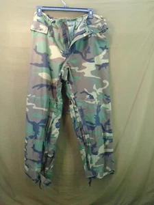 Pantalones de traje de lluvia mejorados Woodland camuflados BDU 2005 126-L militares de Estados Unidos grandes - Imagen 1 de 11