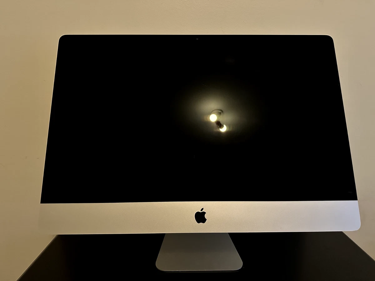 AMD Radeon Pro 580 Intel Core i5 7th Gen. Apple Desktops & All-In