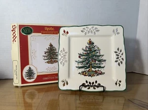 Spode Pierced Christmas Tree Holiday 7.5” Square Tray - Picture 1 of 5