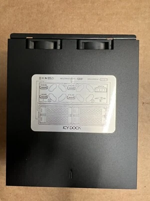 ICY Dock ToughArmor MB994SP-4SB-1 4 x 2.5" SATA SAS SSD HDD Mobile Rack(No Tray) - Image 1 of 4