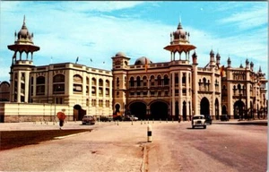 MAYASIA, KUALA LUMPUR - ESTACIÓN DE TREN - POSTAL VINTAGE - Imagen 1 de 2
