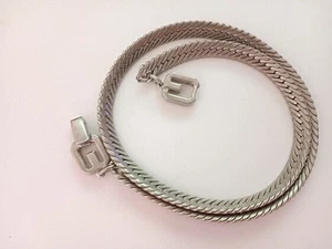 Givenchy Collana a spina di pesce tono argento 18 1/2 pollici - Foto 1 di 9