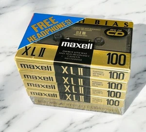 Lot Of 4 Maxell High Bias XLII 100 Minute Audio Cassettes Earphones Sealed New - Picture 1 of 7