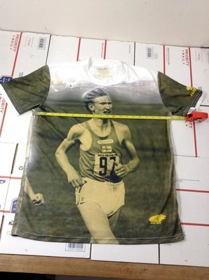 Camisa deportiva artesanal para correr Mea Praha talla grande L (4850-52) Foto 1 de 4