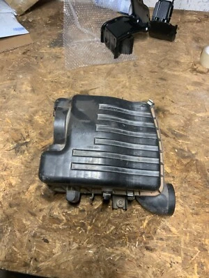 Suzuki XL7 2004 purificador de aire caja de aire XL-7 2,7 L compatible con 04-06 Grand VITARA Foto 1 de 4