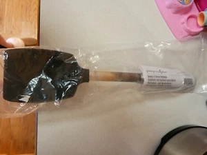 Pampered Chef Scoop & Serve Spatula NIP #100286 - Picture 1 of 7