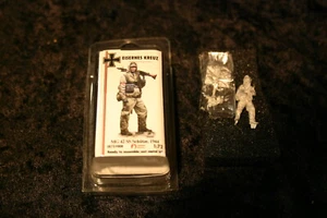 1/72 Andrea MG 42 SS SCHUTZE 1944 EK72 - F008 - Picture 1 of 1