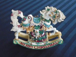 C-1200 San Francisco Music Box Company Rhapsody Schaukelpferd 8" spielt Toyland - Bild 1 von 5