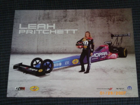 2019 LEAH PRITCHETT MOPAR TOP FUEL NHRA POSTCARD Cover