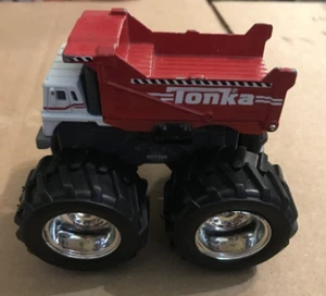 2013 Hasbro Tonka Diecast Monster Truck Dump Truck 3.5" Tall Dump Bed Works - Picture 1 of 4