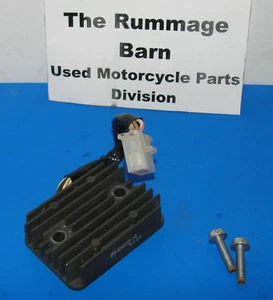 oem VOLTAGE REGULATOR RECTIFIER R/R Unit -------- 2007 NINJA 250R EX 250 - Bild 1 von 1